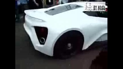 Zenvo St1 1104 конски сили 