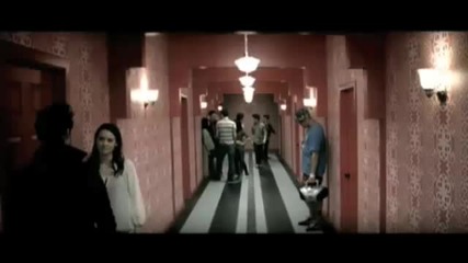 Превод - Jonas Brothers - Paranoid (високо качество)