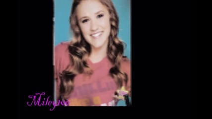 Miley Cyrus and Emily Osment //cool Efects//