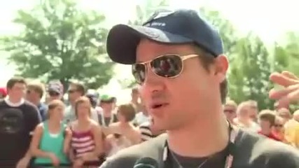 Jeremy Renner interview at Indy 500 red carpet