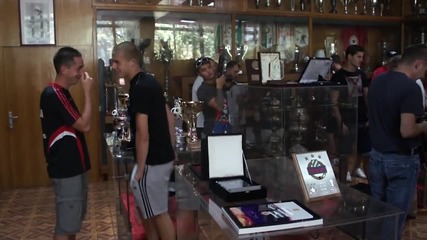 Новите в ЦСКА видяха купите на „червените“