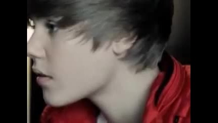 Justin Bieber has a New girlfriend!