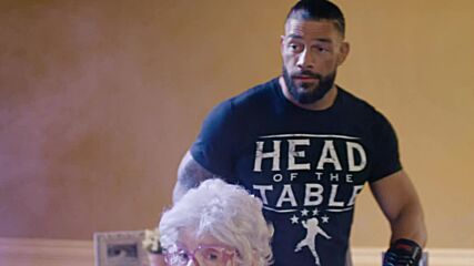 Be The Head of The Table in WWE Supercard
