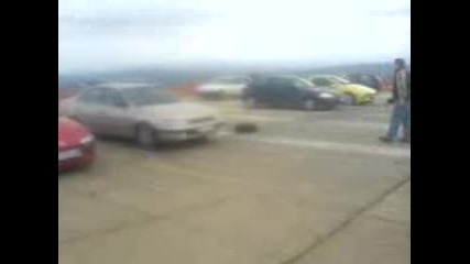 Mitsubishi Carisma ;)