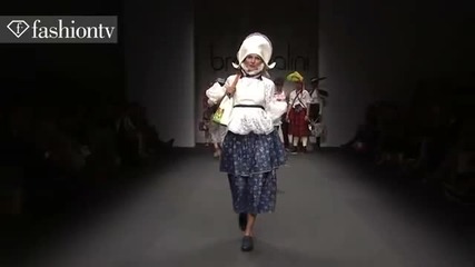 Braccialini Spring 2012 Runway Show at Milan Fashon Week Mfw