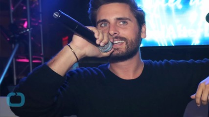 Brody Jenner Orders Scott Disick a Drink, Disregards His Sobriety