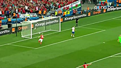 Русия - Уелс 0:2 /полувреме/