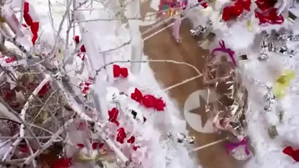 Katy Perry ft. Snoop Dogg - California Gurls ( Official Music Video ) 
