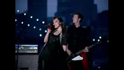 Demi Lovato - Get Back