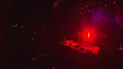 Slash ft. Myles Kennedy , The Conspirators - Anastasia ( Live In Sydney ) 2012