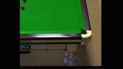 Snooker - Ali Carter вкарва черната топка с отскок 