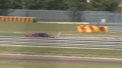 Ferrari 458 на писта 