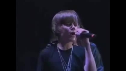 Може би за 1 - ви път в сайта :d ! Justin Bieber and Jordin Sparks - No Air Live 