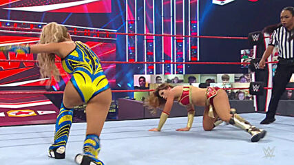 Mickie James vs. Lana: Raw, Aug. 31, 2020