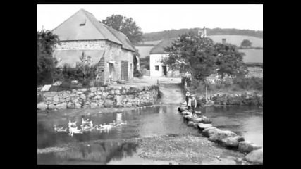 Tollefsen Trio - At The Brook (1914)