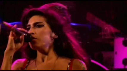 Amy Winehouse - Back To Black [live] [2007]