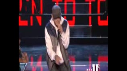 Eminem - We Made You + Crack A Bottle (live)