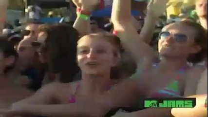 Ludacris ft Pitbull - How Low - Remix - Live - Mtv Spring Break Acapulc