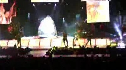 Miley C. - Breakout - Live in Portland, Or (wonder World Tour 2009) 