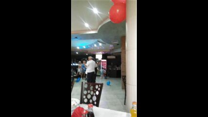 Vid_20230603_145612.mp4