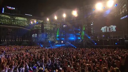 Gangnam Style На Живо!! 80 хиляди на крака!