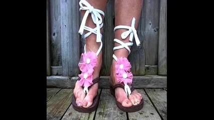 Как да направим от обикновени чехли интересни сандали с цветя