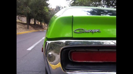 кола - Dodge Charger 1972 