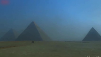 Мистерии: Странно същество край пирамидите
