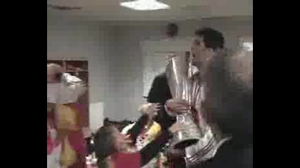 В Съблекалнята На Galatasaray