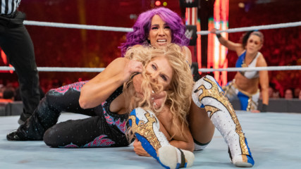 WWE Women’s Tag Team Title Fatal 4-Way Match: WrestleMania 35 (Full Match)
