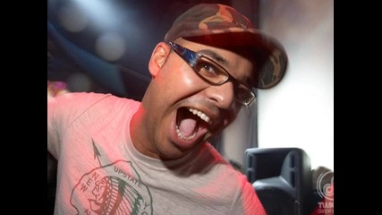 Rihanna - S & M ( Sidney Samson Club Mix) 