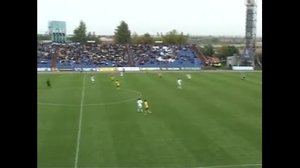 Вратар вкарва от своето наказателно!!! 