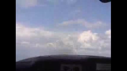 Самолет Cessna 152 Прави Свредели