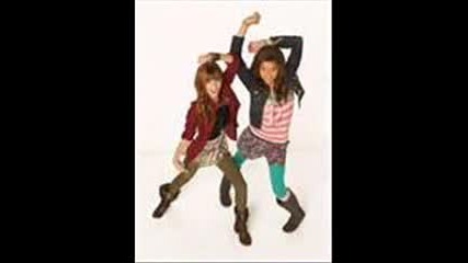Zendaya Colecman and Bella Thorne Shake it up