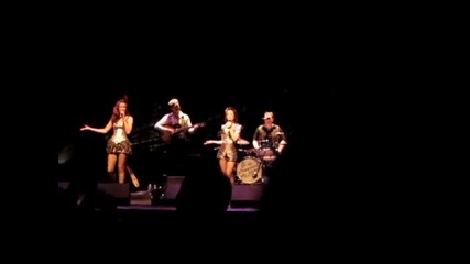 The Puppini Sisters - I Will Survive - Paris 2009 