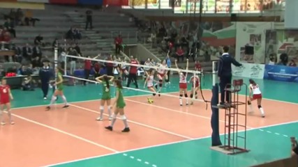 България остана на 4-о място на Европейското по волейбол