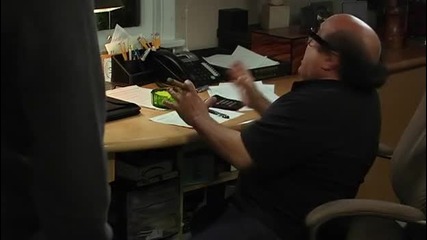 Its Always Sunny in Philadelphia S05e12 - The Gang Reignites the Rivalry