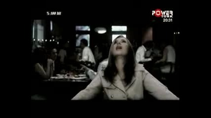 Zuhal Olcay - Yine Ask Var Yeni Klip 2009