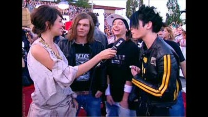 Tokio Hotel being cute
