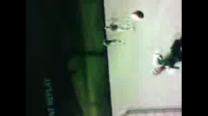 Vid000.3gp