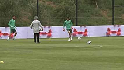 Кристиано Роналдо се подготвя за първата си контрола с Португалия