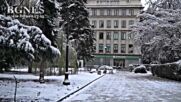 Над 100 снегорина разчистваха улиците в София