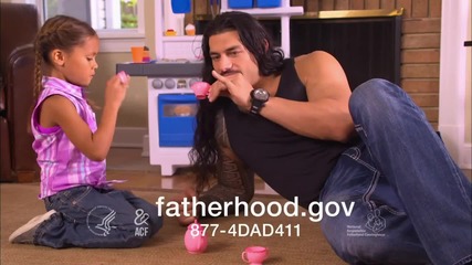 Roman Reigns_ 'take Time to Be a Dad Today'