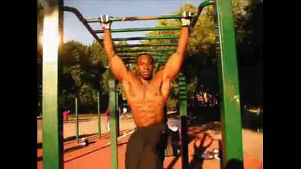 The Hit - Man Doing It Calisthenics Kingz Style 