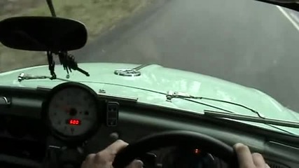 Vw Beetle 1776cc се носи из планината :)