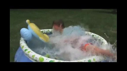 Fred Goes Swimming