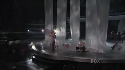 Rihanna - California King Bed (american Idol Live 2011)