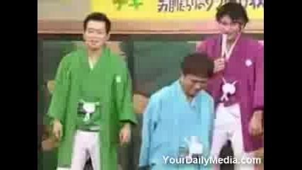 Откачено Японско Шоу - Бой По Ташаците