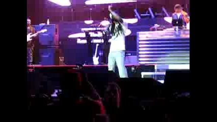 Lil Wayne Perform Turnin Me On ~ Live At America`s Most Wanted Tour: Pittsburgh