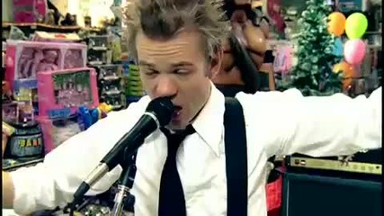 Sum 41 - Walking Disaster